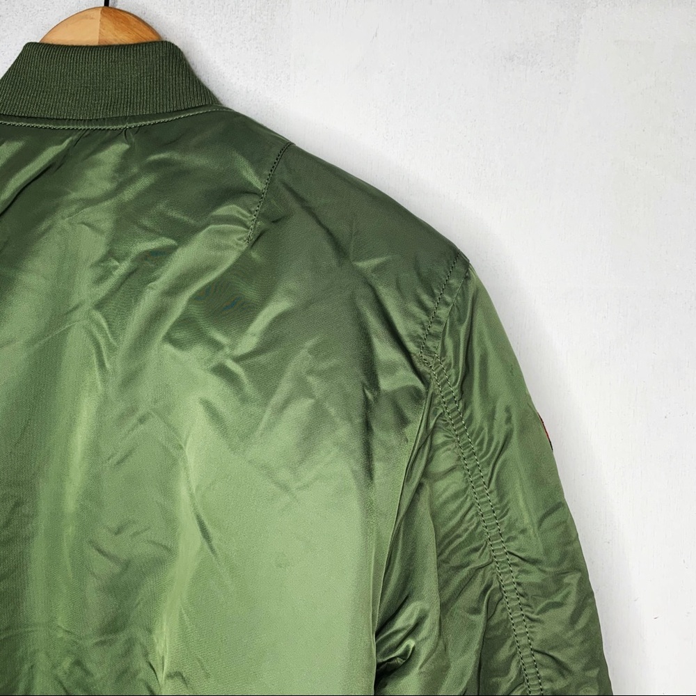ALPHA INDUSTRIES MA-1 Classic Bomber Flight Jacket - Picture 12 of 16